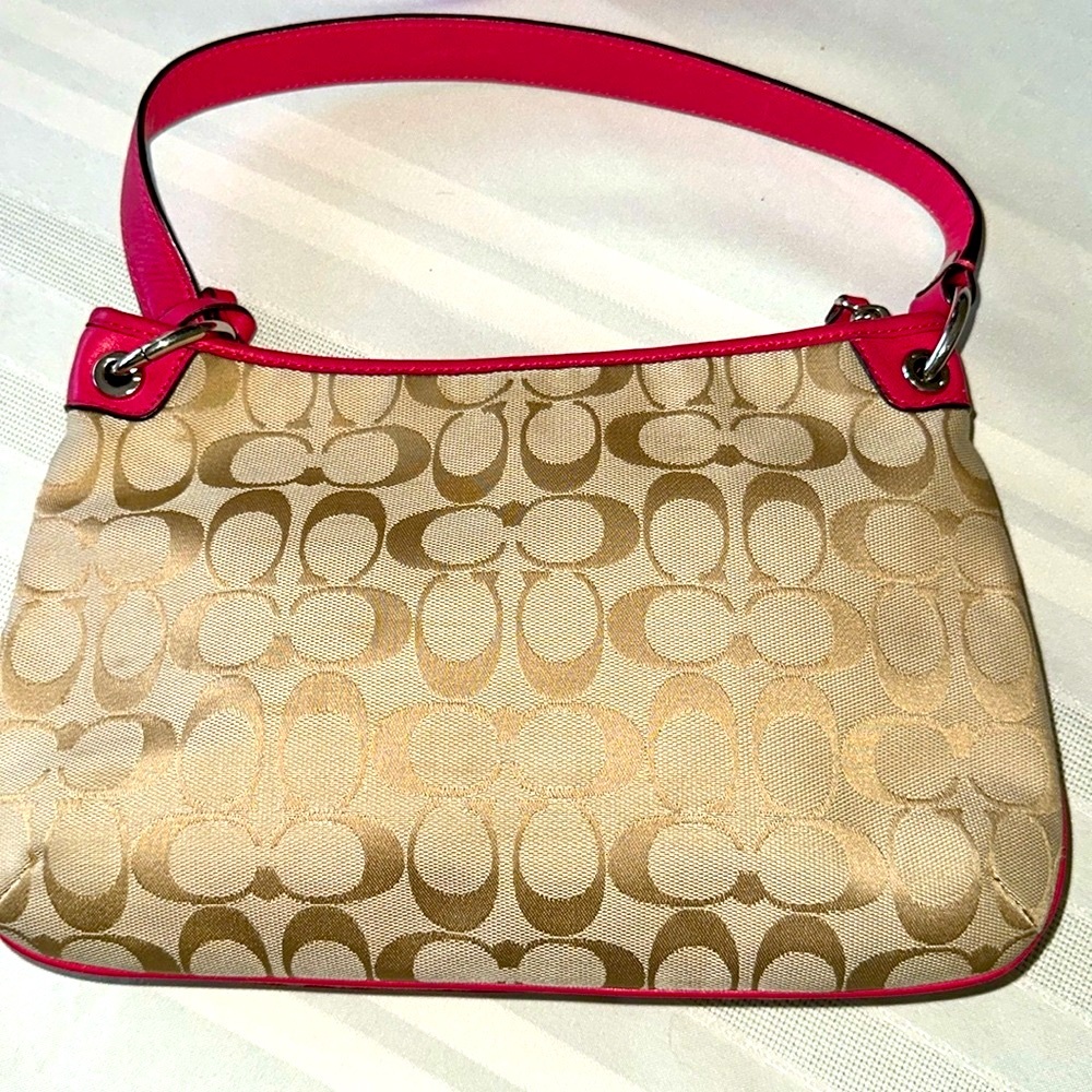 Coach Hobo Handbag Canvas Khaki/Fuchsia Pink Leather In New Condition - Picture 2 of 9